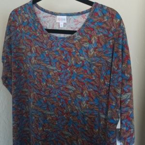 NWT XS LuLaRoe Irma tunic